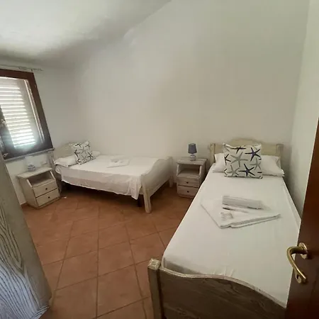 Prázdninový dům Beafe' Ogliastra Con Piscina *