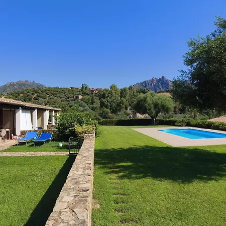 Beafe' Ogliastra Con Piscina Vakantiehuis Tertenìa